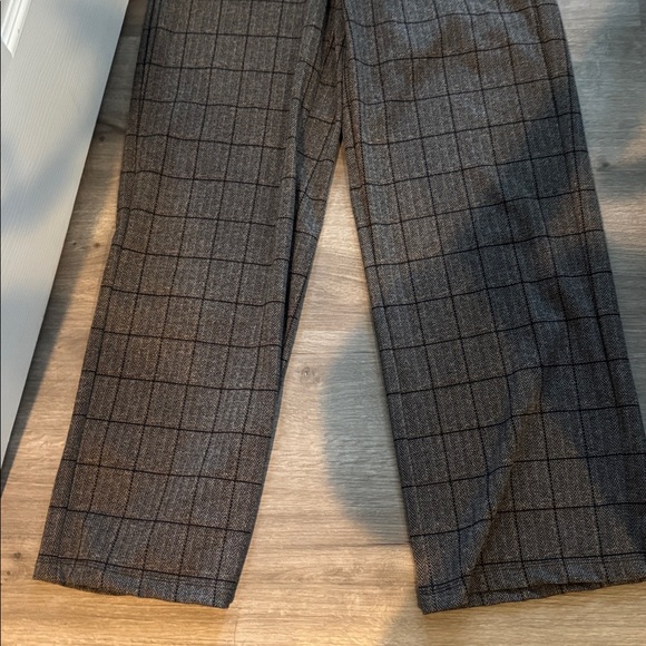 Max Studio Black Waistband Windowpane Pants - Picture 8 of 8